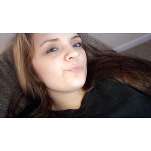 Meet your Posher, Hayley